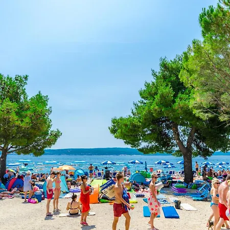 Masic アパート ツリクヴェニツァ